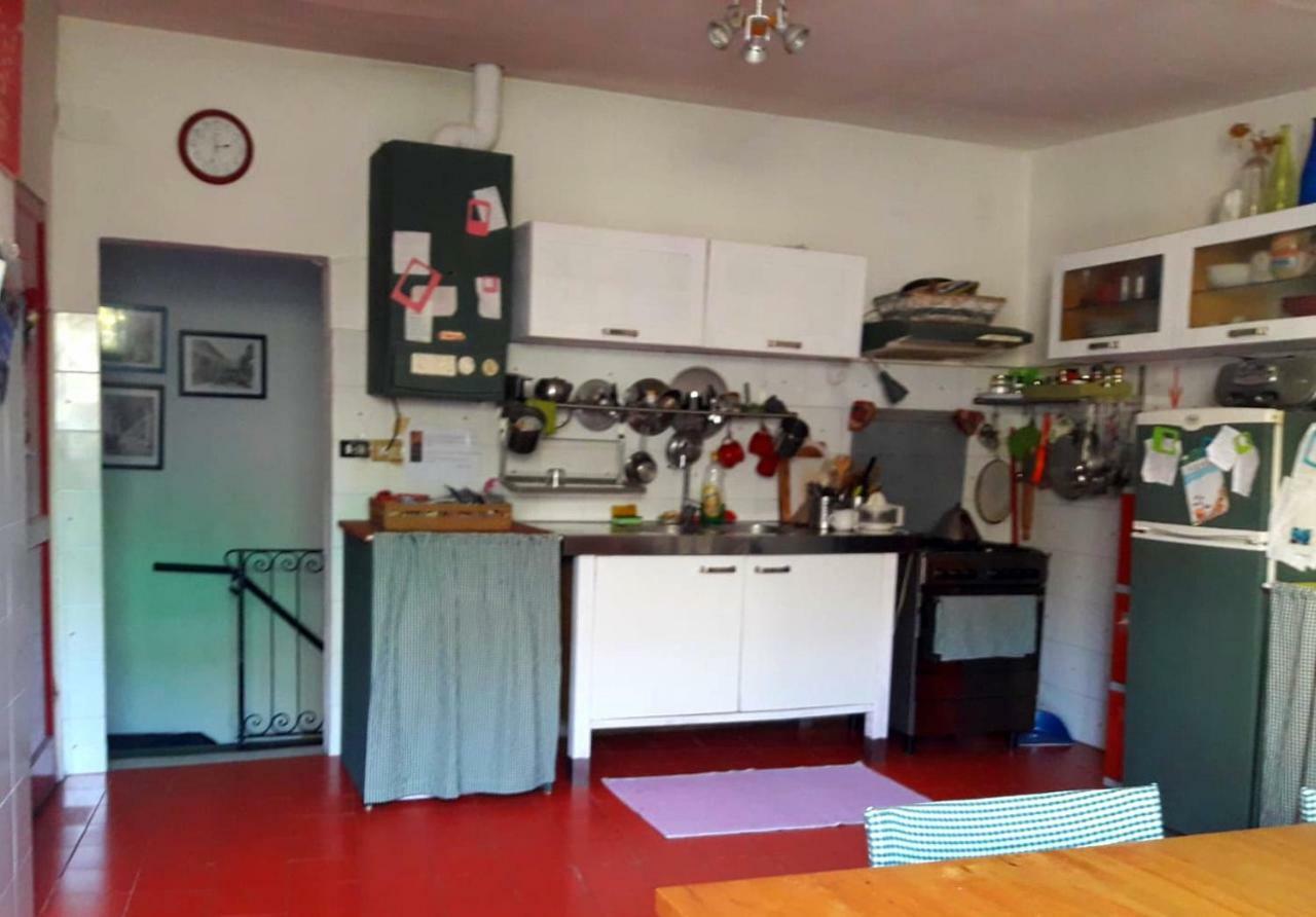I Tetti Di Genova Grande Appartamento Génova Exterior foto